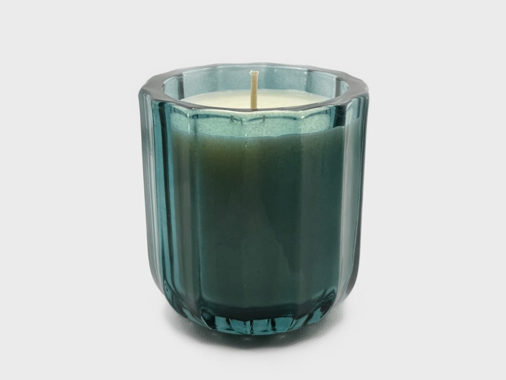 Blue soy, vegan and cruelty free mini candle (Available individually or as gift set) Candle fragrance is Frosted Spice and Ylang, perfect for the Christmas. Perfect festive candle gifts