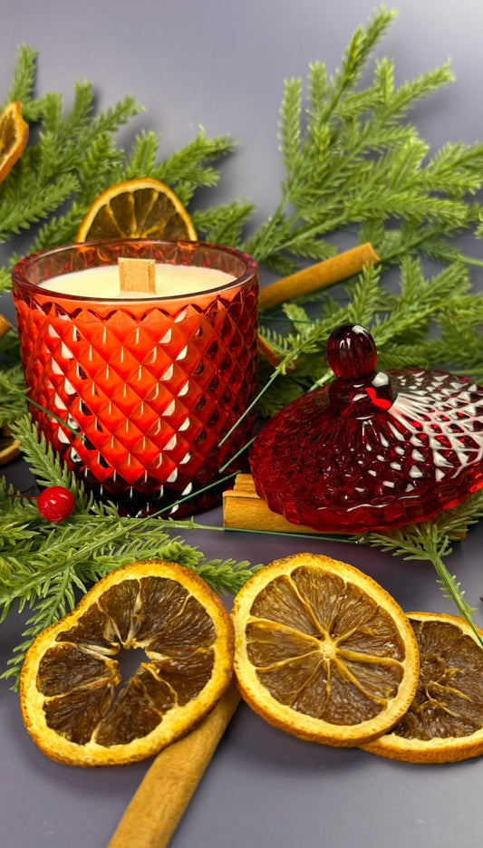 Red soy candle with lid off wooden wick Christmas 