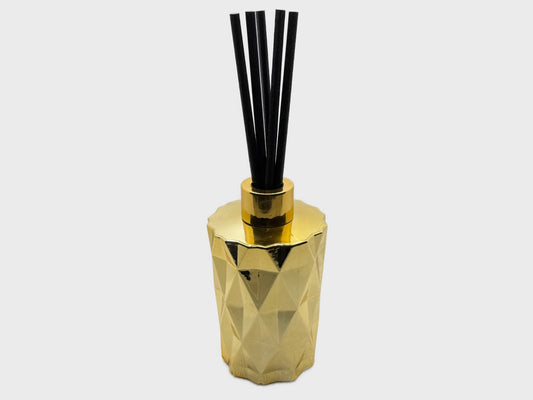 Our 200ml Gold art deco style diffuser with black reeds in our stunning Spiced Orange Fragrance, perfect for Christmas 