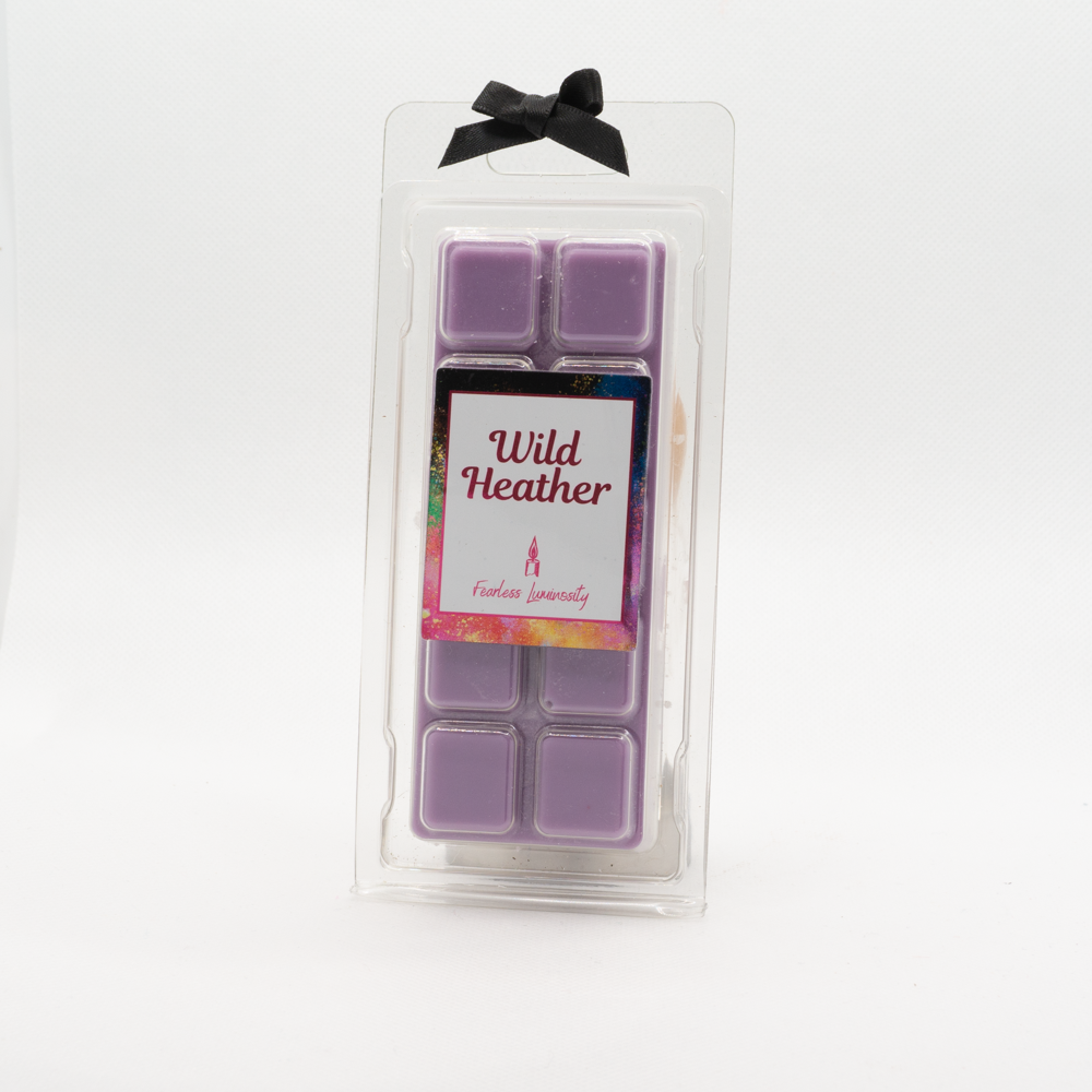 Purple wax melt with black bow, Wild Heather